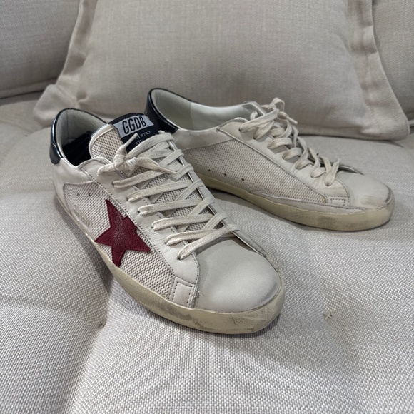 Golden Goose Sneakers Nappa leather in cream color with red suede star. EU45 - Picture 1 of 4